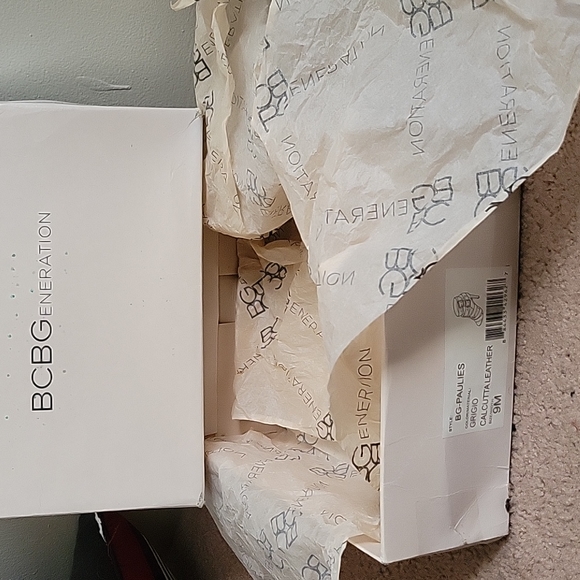 BCBG Generation Stacked Stilettos size 9 - Picture 4 of 4